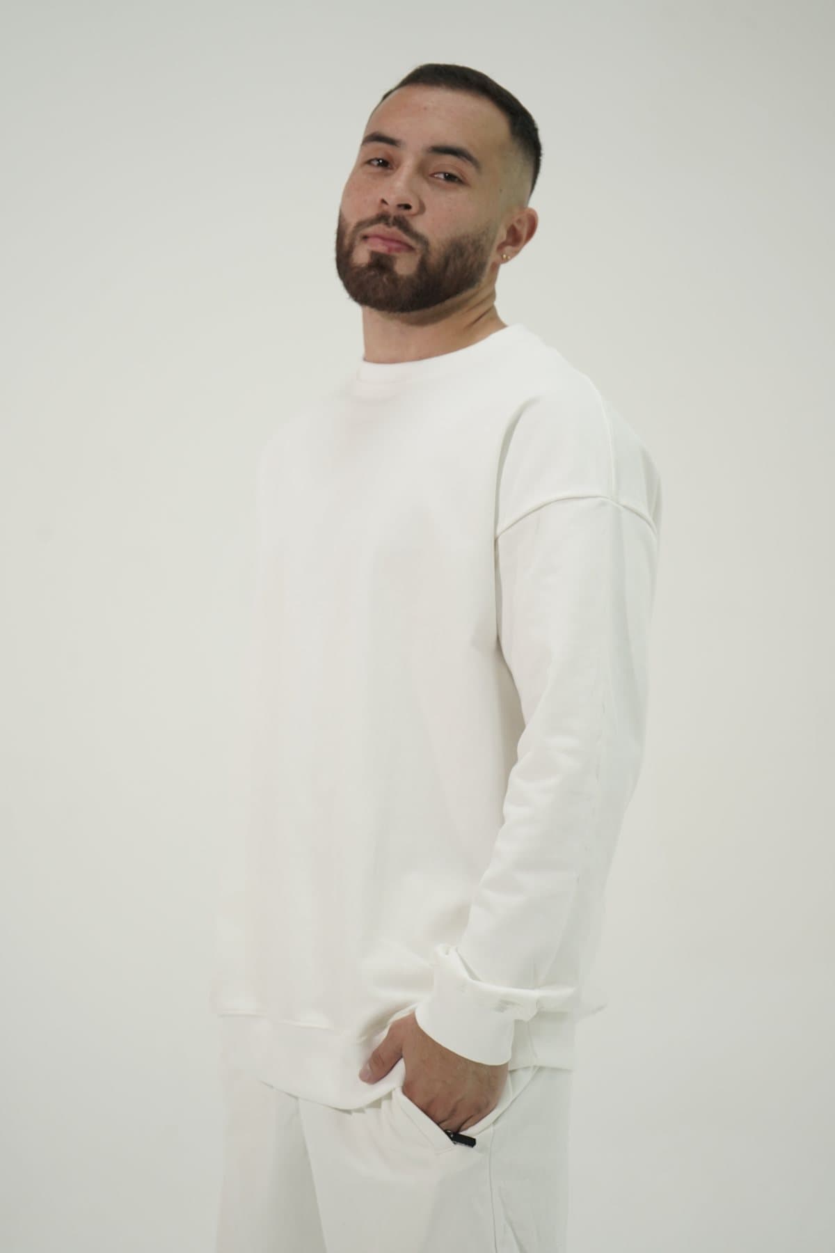 Buzo Cuello Redondo Oversize